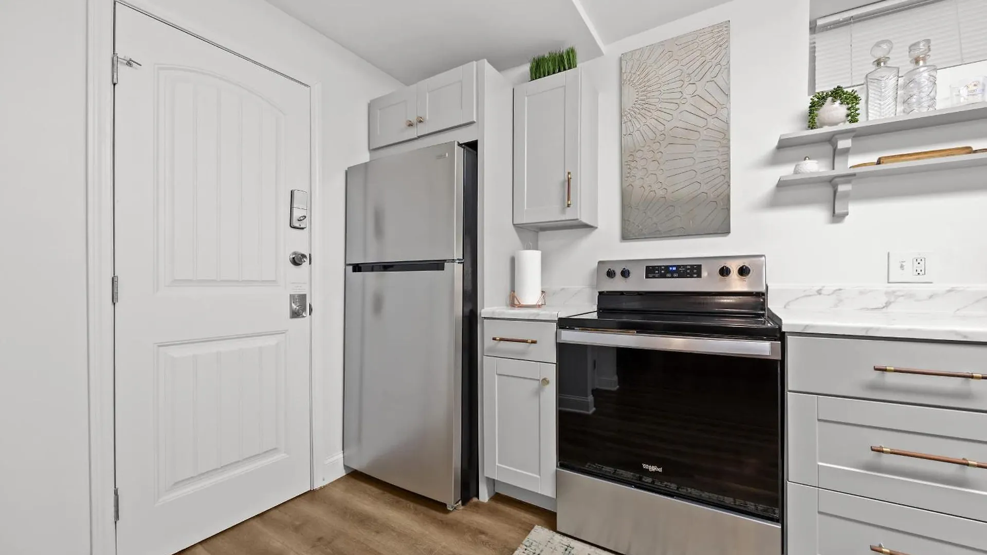 Modern Apt Near Churchill Downs & Expo Center Louisville ABD